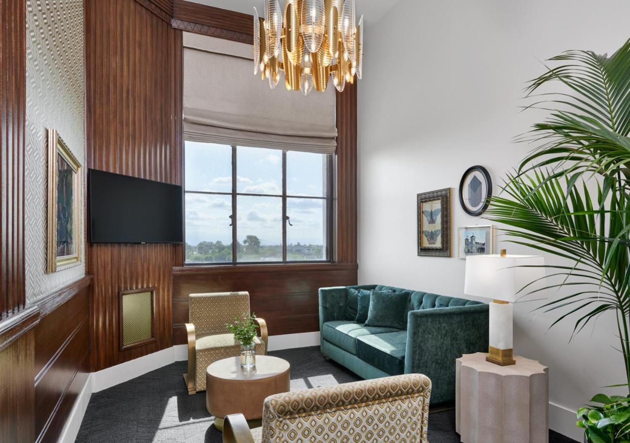 The Darling Hotel Visalia Exterior foto